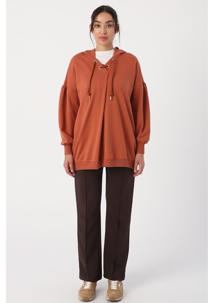 Tarçın-Oversize Kapüşonlu Yaka Detaylı Sweatshirt
