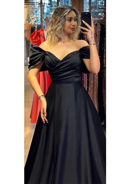 Siyah Düşük Kollu Anvelop Yırtmaçlı Kloş Etekli Saten Uzun Abiye Elbise 7568 fiyatları