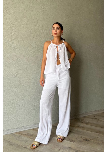 Beyaz Ip Askılı Bluz Pantolon Takım