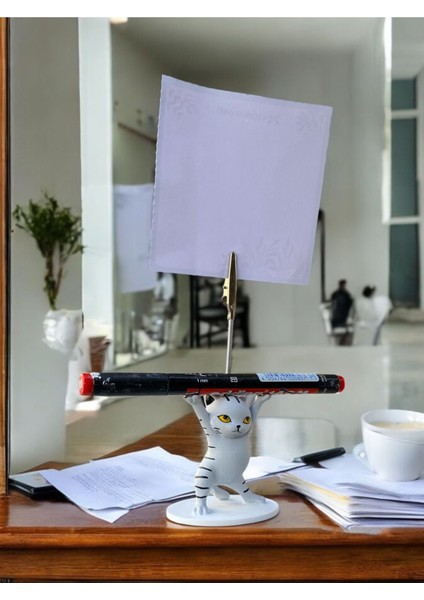 Gri Çigili Kalem Tutabilen Dansçı Kedi Fotoğraf Not Tutacağı Ofis Masası Hediyelik fiyatları