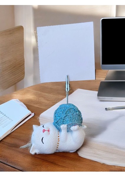 Mavi Sim Yumak Tutan Yatan Kawaii Kedi Temalı Not Tutacağı Fotoğraf Tutacak Tutucu Ofis Hediyelik