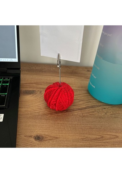 Kırmızı Yumak Not Tutucu fırsatları