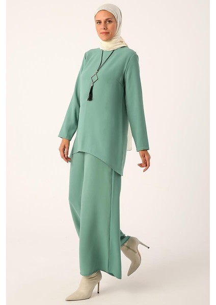 Yeşil-Kolyeli Bol Paça Pantolonlu Tunikli Takım fiyatları