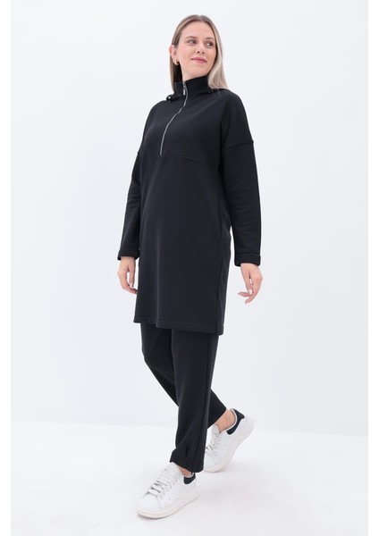 Siyah-Robalı Kapüşonlu Pantolonlu Takım