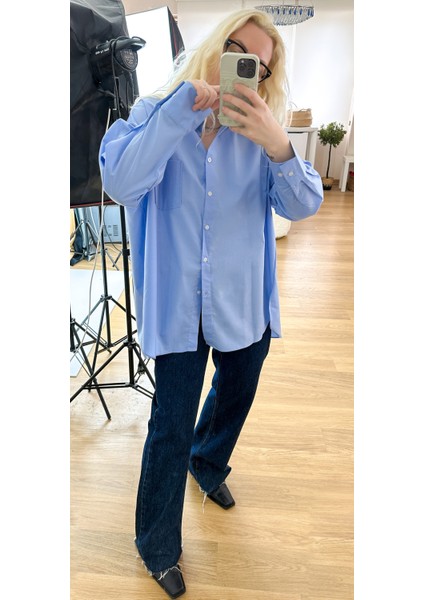 Mavi Oversize Kalıp Poplin Gömlek fırsatları
