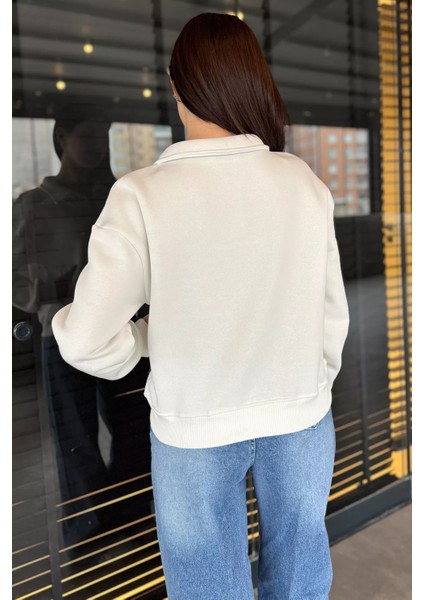 Dik Yaka Yarım Fermuarlı Şardonlu Kadın Sweatshirt