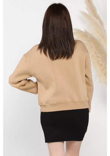 Dik Yaka Yarım Fermuarlı Şardonlu Kadın Sweatshirt