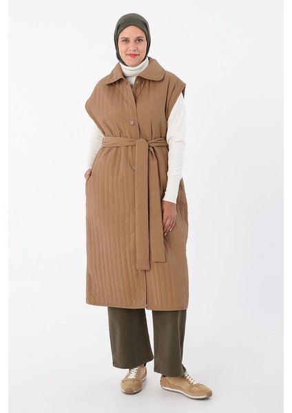 Koyu Bej-Oversize Çıtçıtlı Dikey Çizgi Uzun Kapitone Yelek fiyatları