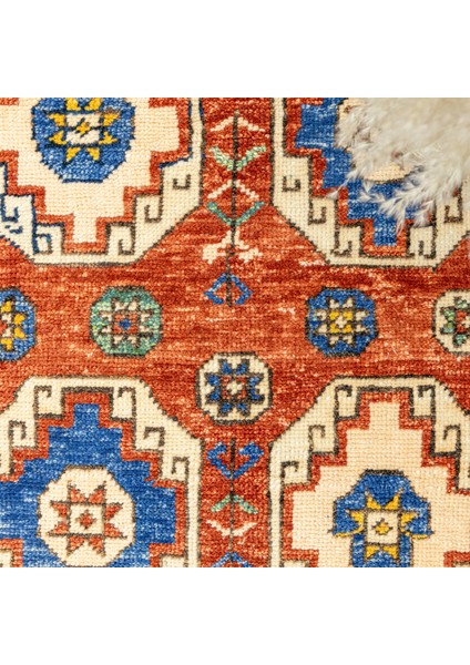 Hera El Dokuma Yün Uşak Halı 112 x 152 cm