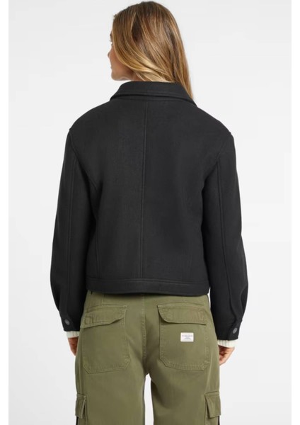 -T-Jacket