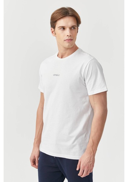 Erkek Tişört fırsatları