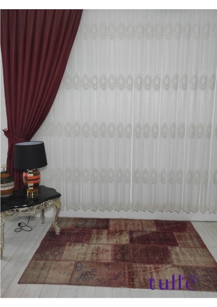 Saray Kortu Brode