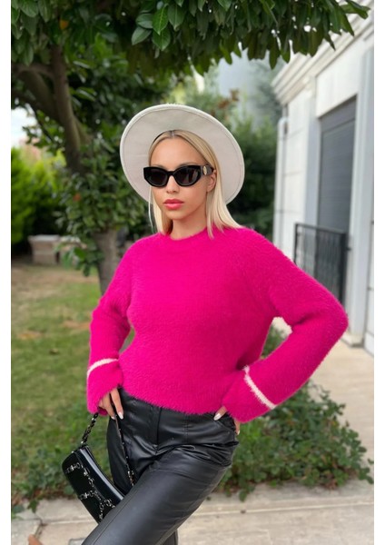 Yumuşak Dokulu Bisiklet Yaka Kazak – Kolu Çizgili fiyatları