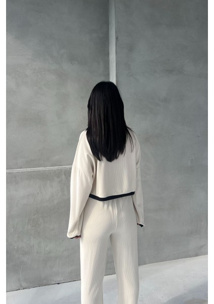 Krem Fitilli Uzun Kollu Crop Pantolon Takım