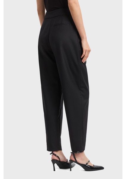 Regular Fit Daralan Paça Pileli Kumaş Pantolon Bayan Pantolon XW000222 AF10855 UC001