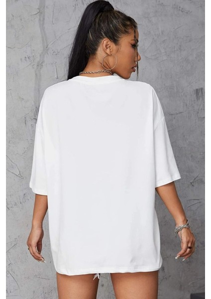 Unisex Beyaz Düz Renk Basic Bisiklet Yaka Oversize T-Shirt fiyatları
