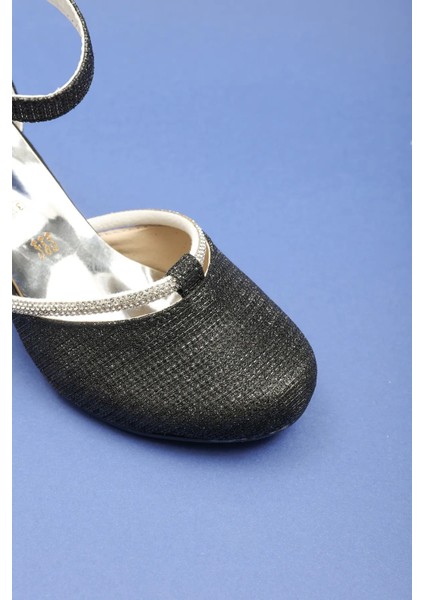 Kız Çocuk Topuklu Rahat Tabanlı Parlak Simli Bilek Tokalı Abiye Düğün Nişan Mezuniyet Ayakkabısı fiyatları