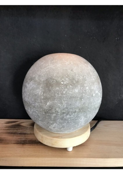 Küre Model Çankırı Tuz Lambası Gri Tuzdan 3,5 - 4 Kg. Ağırlığında ve Açma Kapama Düğmeli modelleri