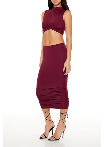 Crop Bluz ve Midi Etek Takımı indirimleri