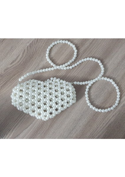 Askılı Kalp Şeklinde Inci Çanta