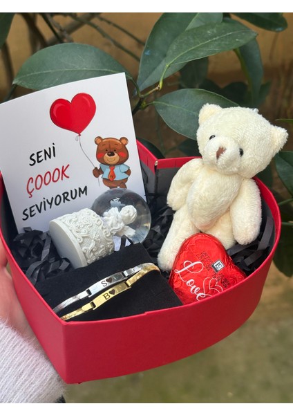 Sevgiler Günü Özel Hediye Kutusu Set Melek Kar Küresi Harfli Italyan Zincir Çelik Çift Bileklik Ayıcık Anahtarlık Seni Seviyorum Kart