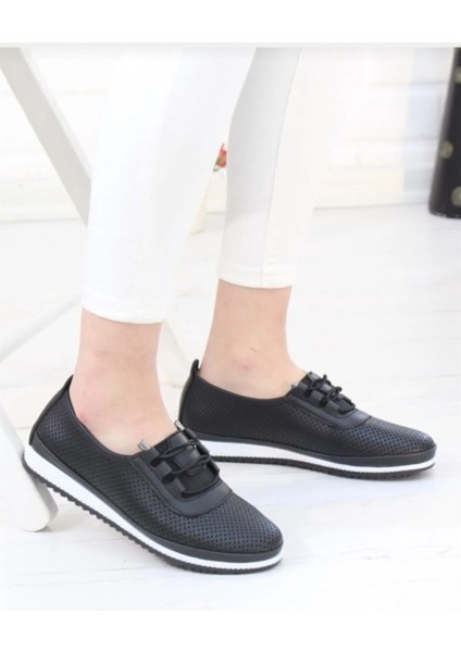 Ortopedik Tabanlı Günlük Yumuşak Kadın Cilt Ipli Delikli Babet Ayakkabı