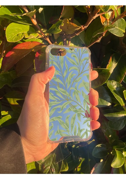 Apple iPhone Se 2022 Uyumlu Aynalı Yeşil Yaprak Desenli Darbe Kamera Korumalı Silikon Telefon Kılıfı