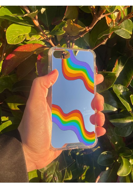 Apple iPhone 8 Uyumlu Aynalı Gökkuşağı Desenli Darbe Kamera Korumalı Silikon Telefon Kılıfı