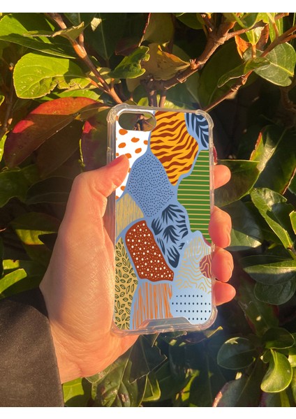 Apple iPhone Se Uyumlu Aynalı Karışık Desenli Darbe Kamera Korumalı Silikon Telefon Kılıfı