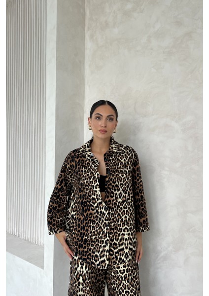 Leopar Desenli Gabardin Gömlek Pantolon Ikili Takım