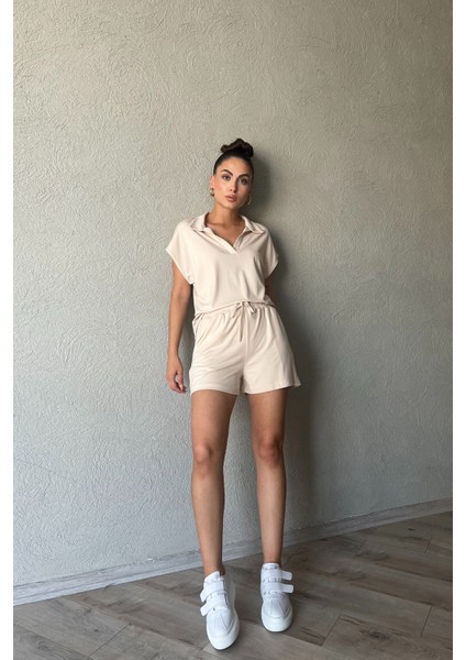 Bej Marka Model T-Shirt Şort Takım