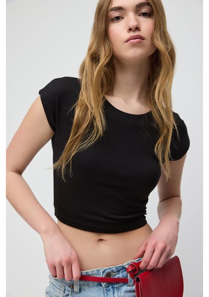 Crop Top T-Shirt