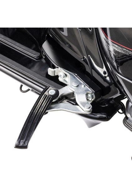 Vespa GTS-GTV Yolcu Ayak Basma Genişletme Aparatı *Parlak Siyah* / SIP