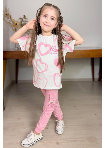 Kız Çocuk Pano Kalp Baskı Bisiklet Yaka T-Shirt Kargo Cepli Alt Pembe Eşofman Takım