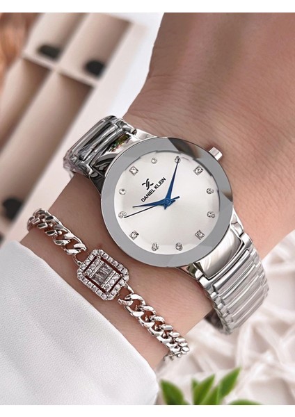 Çelik Kordon 30 mt Suya Dayanıklı Kadın Kol Saati+Bileklik BFG.10788.X1