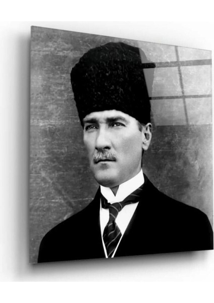 Atatürk Cam Tablo