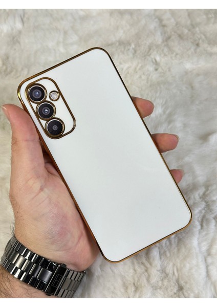 Gold Kenarlı Silikon Galaxy A05 S Kılıf