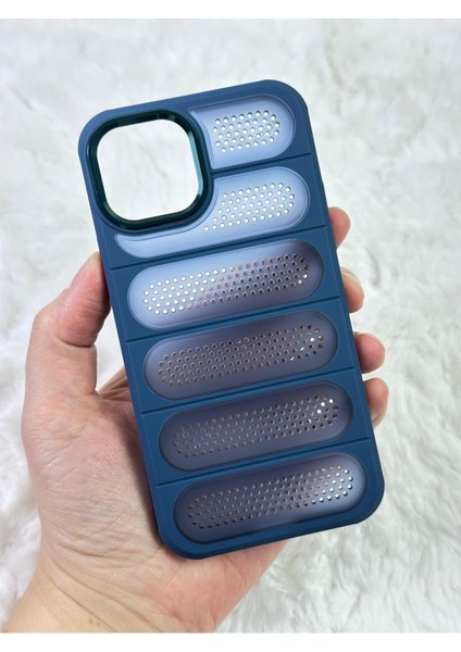 Havalandırma Delikli Metal Detaylı iPhone 14 Pro Max Kılıf
