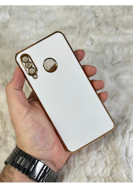 Gold Kenarlı Silikon P30-LITE Kılıf