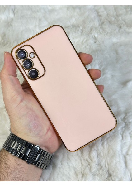 Gold Kenarlı Silikon Galaxy A15 Kılıf