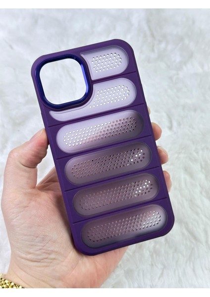 Havalandırma Delikli Metal Detaylı iPhone 15 Pro Kılıf