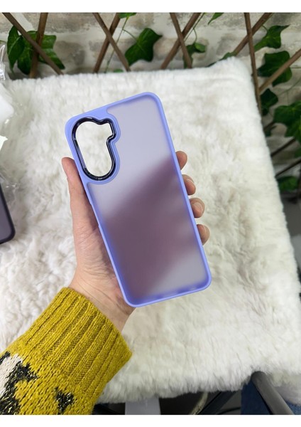 Buzlu Kamera Çıkıntılı Silikon Y16 Kılıf