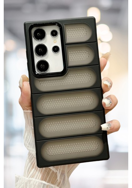 Havalandırma Delikli Metal Detaylı Samsung S24 Ultra Kılıf