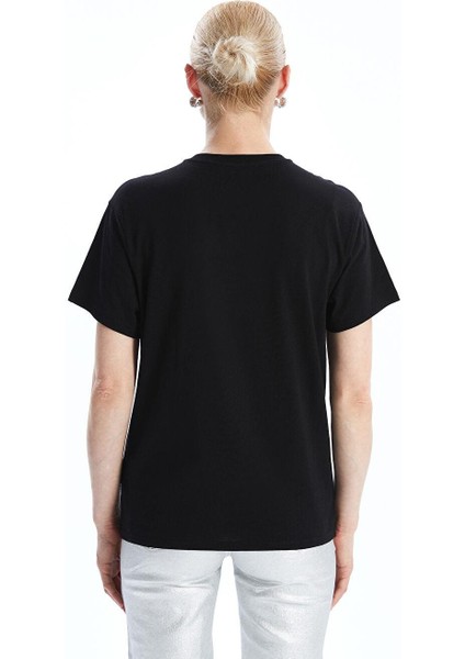 Lcw Vision Bisiklet Yaka Baskılı Kadın Tişört fırsatları