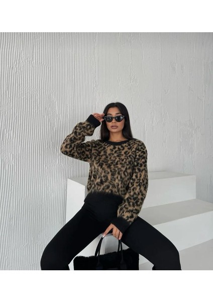 Leopar Desenli Kazak