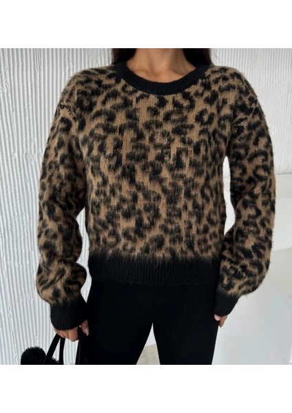 Leopar Desenli Kazak