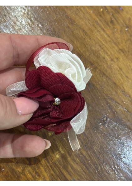 Kırmızı Beyaz Güllü Taşlı Broş Yaka Iğnesi Giyim Türban Aksesuarı 7x3 cm