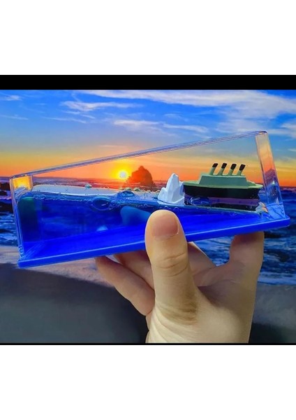 Batmayan Gemi - Titanic ve Buz Dağı Aşk Gemisi Sevgililer Günü
