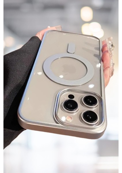 Mat Tasarımlı Magsafe iPhone 15 Kılıf