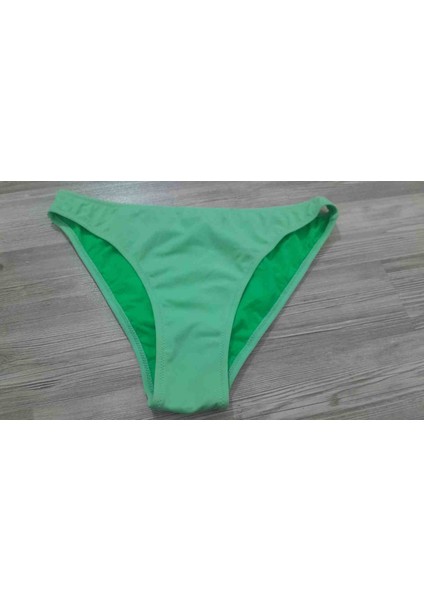 Bikini Tek Altı